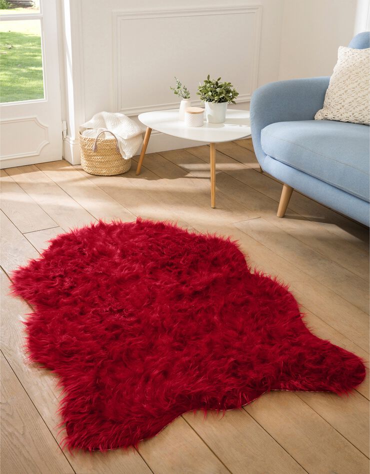 Tapis poils forme peau de bête (rouge)