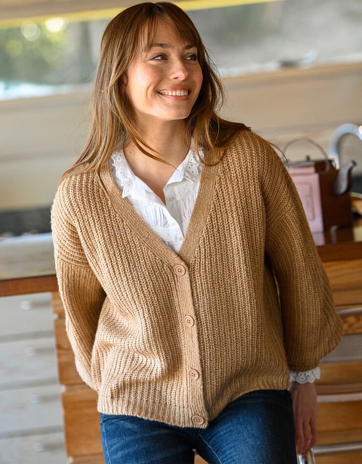 Gilet boutonné volume loose maille toucher mohair (beige chiné) Gilet boutonné volume loose maille toucher mohair (beige chiné)