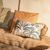 Coussin rectangulaire imprimé jungle  (naturel / chocolat)