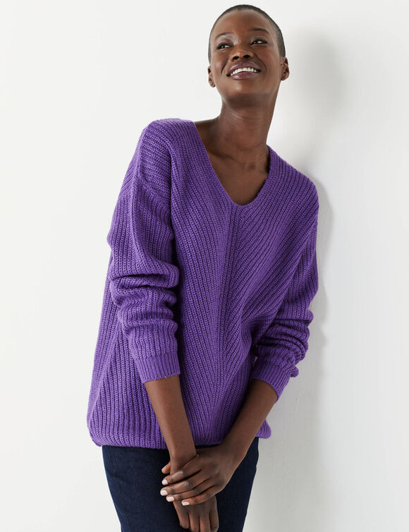 Pull col V &agrave; c&ocirc;tes en biais, maille anglaise (violet)