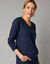 Pull col V, laine d'agneau (marine)