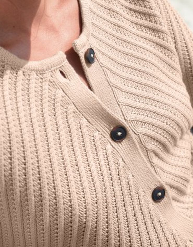 Gilet maille fantaisie (beige) Gilet maille fantaisie (beige)