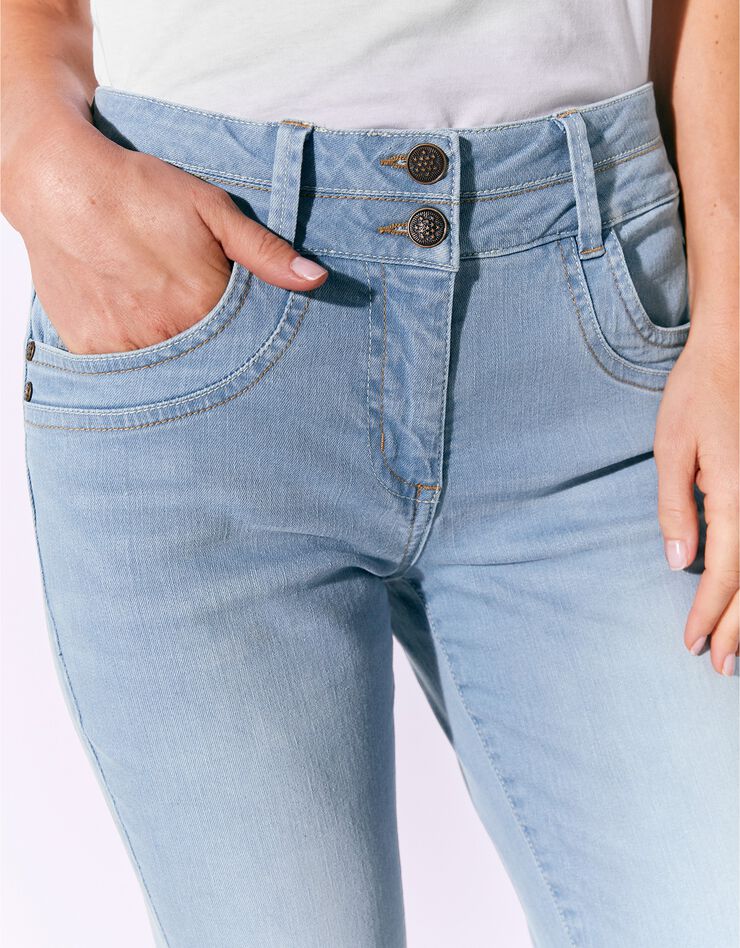 Pantacourt fuselé base boutonnée, jean stretch (bleached) Pantacourt fuselé base boutonnée, jean stretch (bleached)
