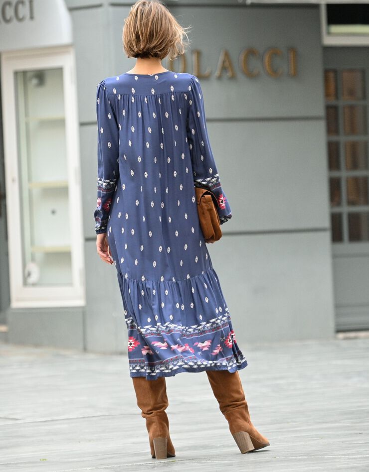 Robe longue volantée imprimé folk (indigo / rouge) Robe longue volantée imprimé folk (indigo / rouge)