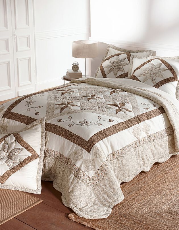 Couvre-lit patchwork imprimé fleurs (taupe)