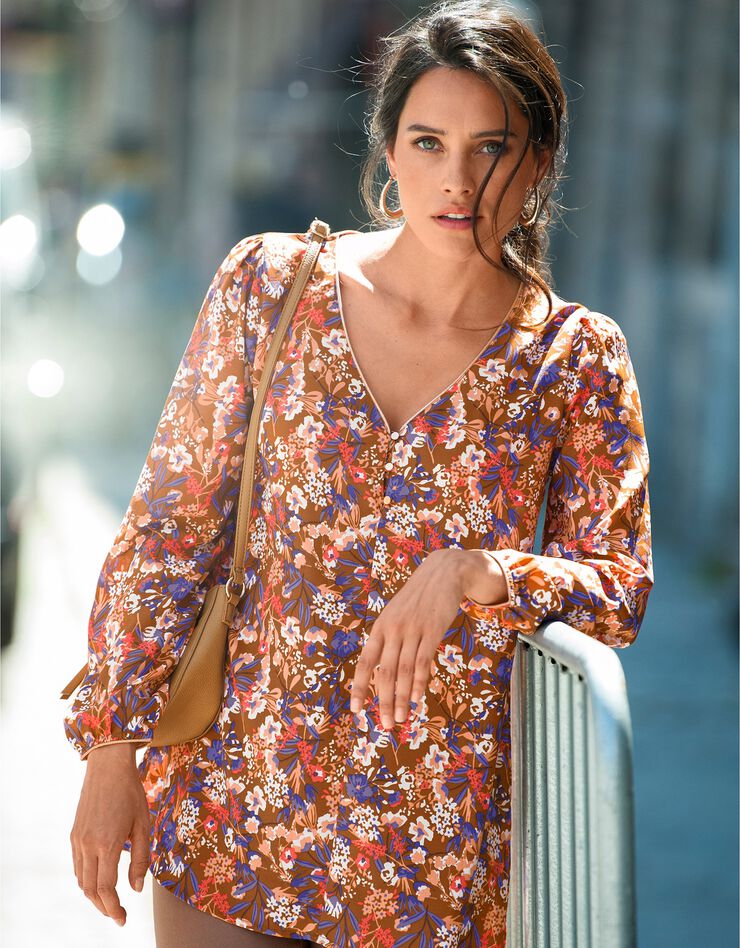 Blouse évasée imprimée manches longues (caramel) Blouse évasée imprimée manches longues (caramel)