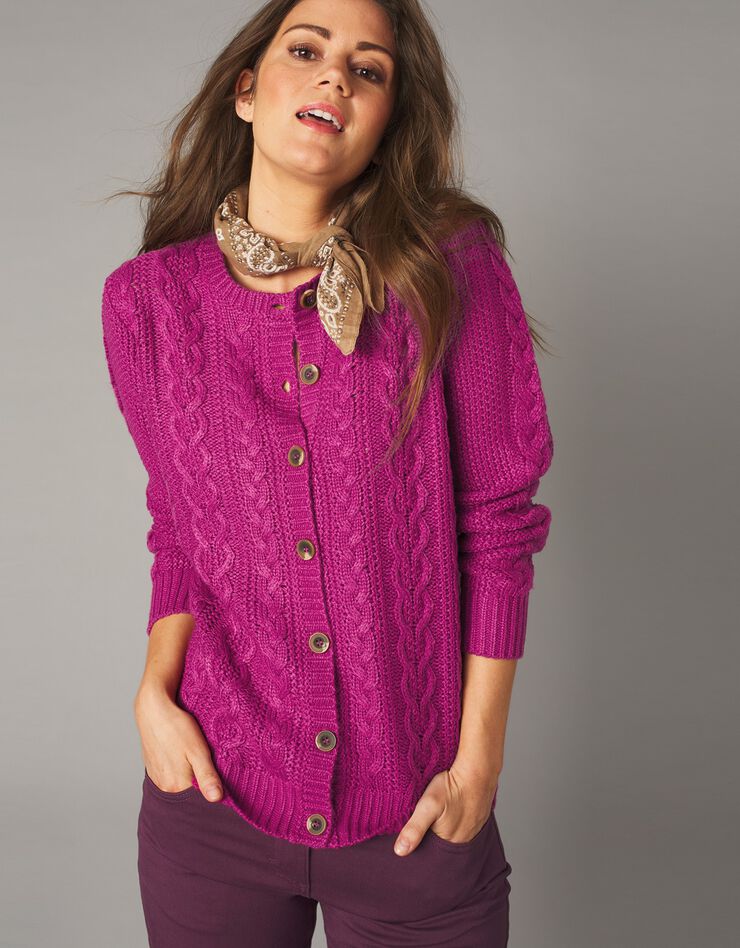Cardigan boutonné, maille torsadée (violine) Cardigan boutonné, maille torsadée (violine)
