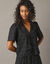 Blouse à nouettes, broderie anglaise (noir)