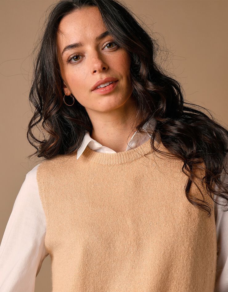 Pull sans manches col rond (beige) Pull sans manches col rond (beige)