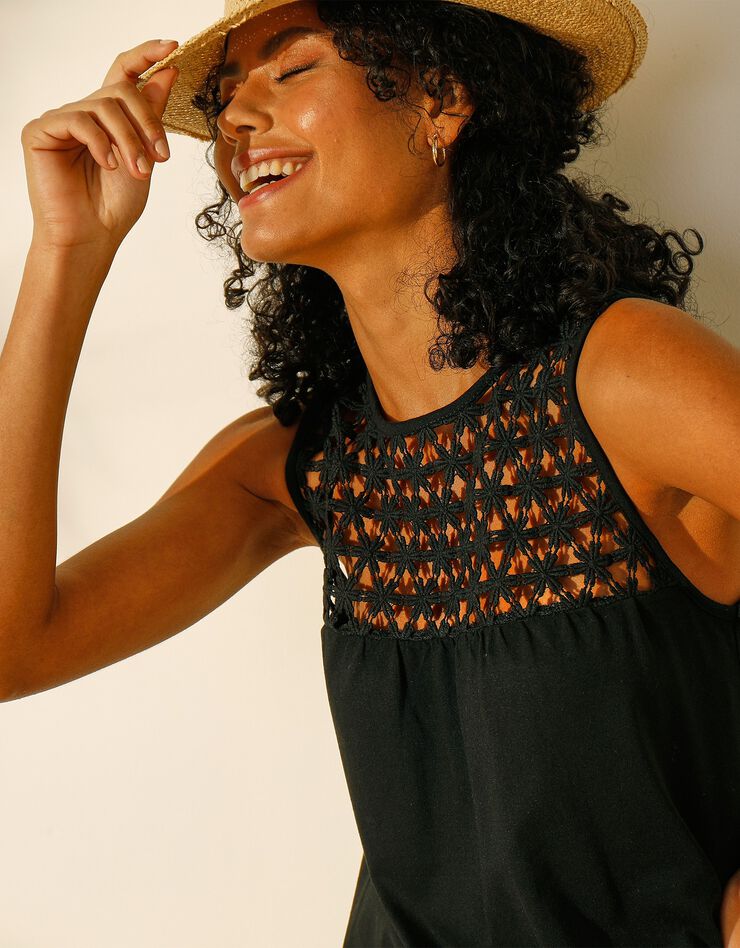 Débardeur uni plastron macramé (noir) Débardeur uni plastron macramé (noir)