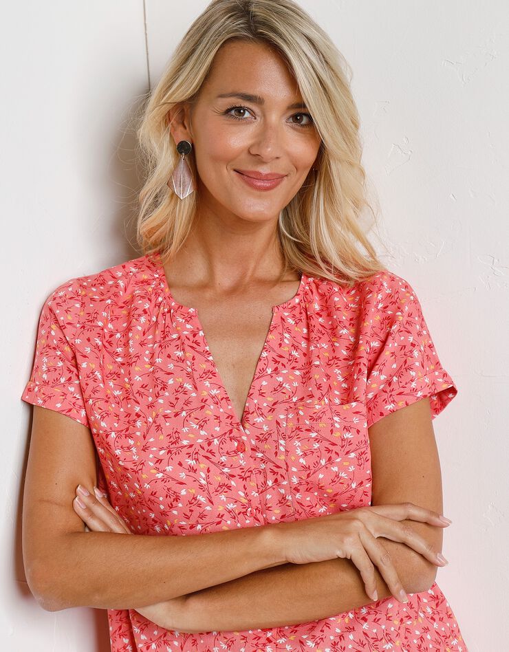 Blouse boutonnée en viscose imprimée, manches courtes (corail grisé) Blouse boutonnée en viscose imprimée, manches courtes (corail grisé)