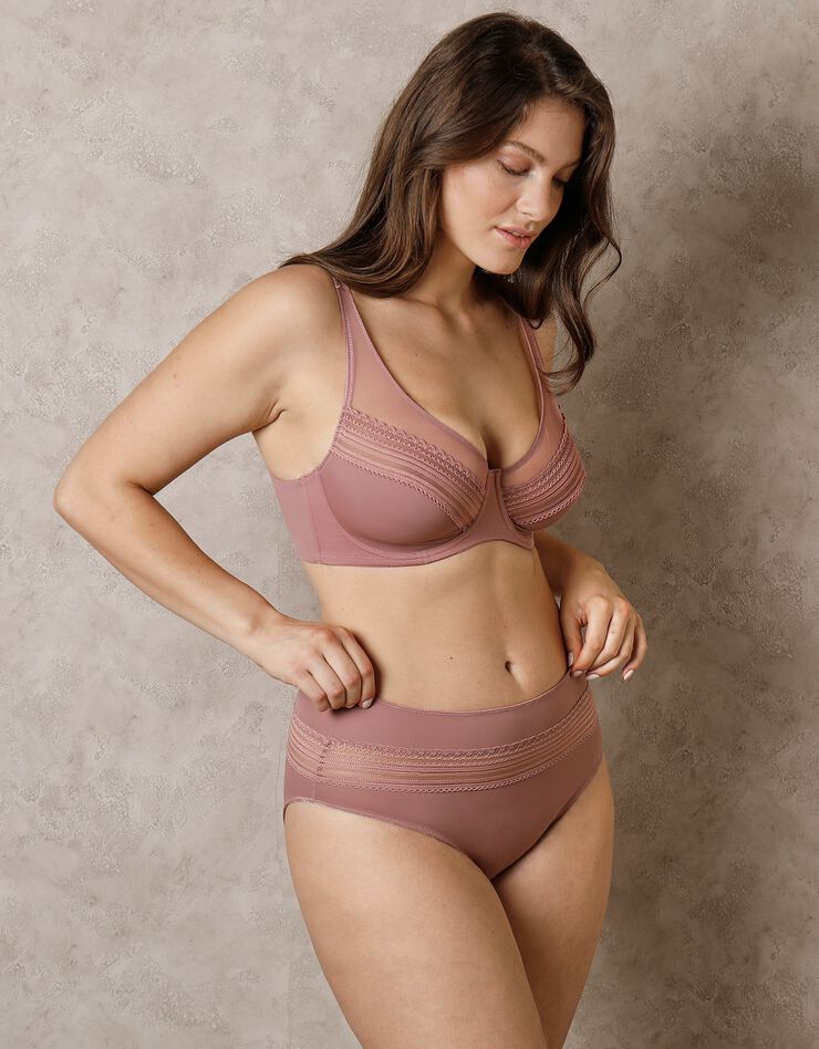 Soutien-gorge minimiseur effet seconde peau invisible Albury- avec armatures (bois rose) Soutien-gorge minimiseur effet seconde peau invisible Albury- avec armatures (bois rose)