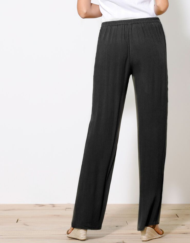 Pantalon droit uni, crépon fluide (noir) Pantalon droit uni, crépon fluide (noir)