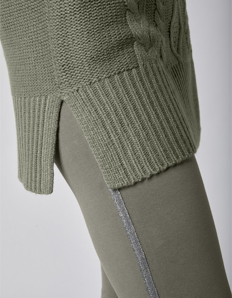 Pull tunique torsadé manches courtes, toucher cachemire (kaki) Pull tunique torsadé manches courtes, toucher cachemire (kaki)