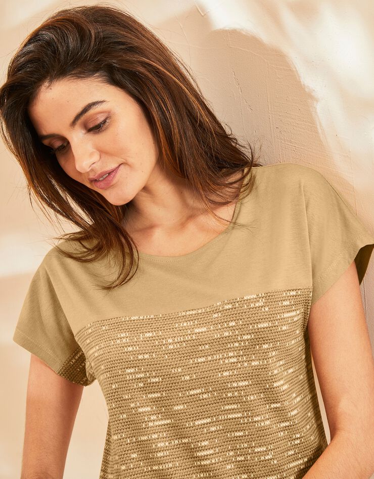 Tee-shirt imprimé col rond (curry) Tee-shirt imprimé col rond (curry)