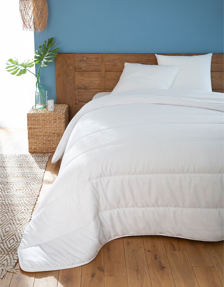 Couette chaude (400g/m²) Aerelle® Soft Flex Eco₂ (blanc)
