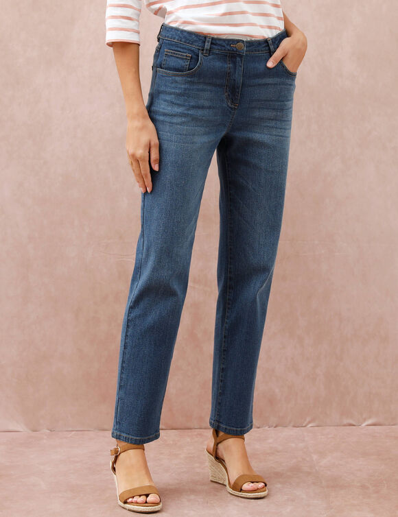 Jean droit 5 poches d&eacute;lav&eacute;  (stone used)