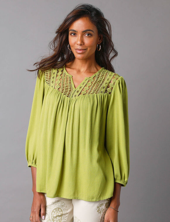 Blouse macramé manches 3/4 (vert mousse)