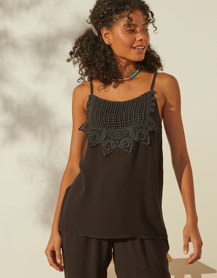 Top encolure macramé (noir) Top encolure macramé (noir)