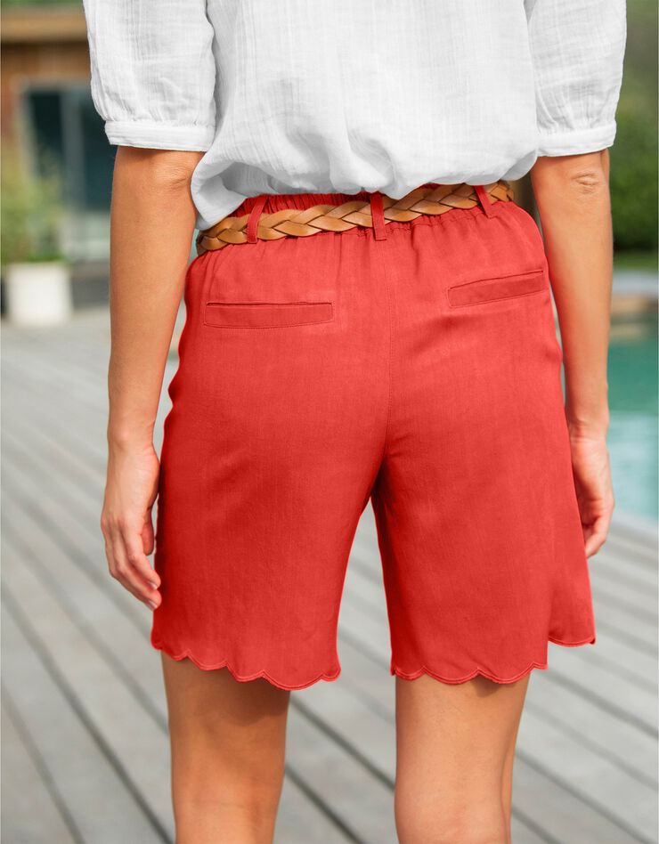 Short coupe droite finition écailles twill couleur (paprika) Short coupe droite finition écailles twill couleur (paprika)