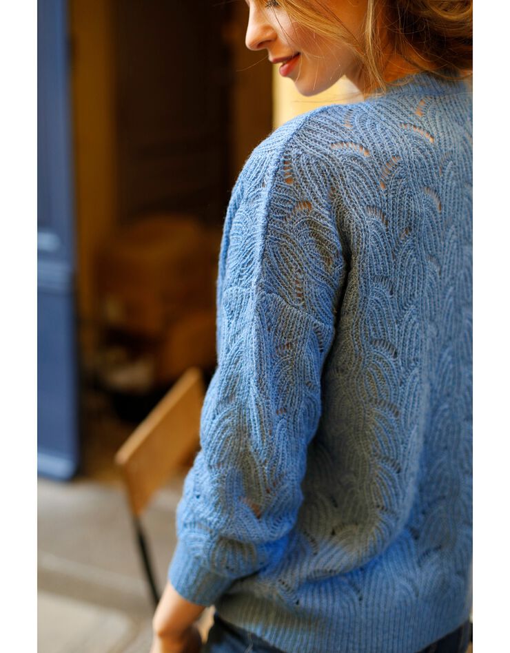 Gilet boutonné maille perlée ajourée (bleu jean) Gilet boutonné maille perlée ajourée (bleu jean)