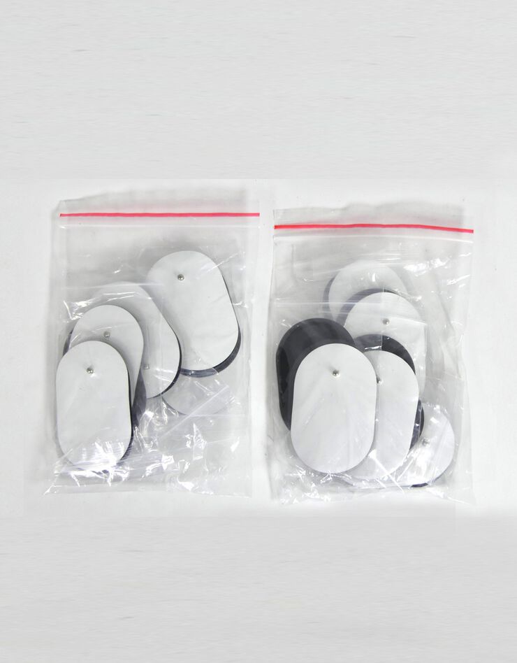 Recharge de pads pour électro-stimulateur - lot de 12 (blanc) Recharge de pads pour électro-stimulateur - lot de 12 (blanc)
