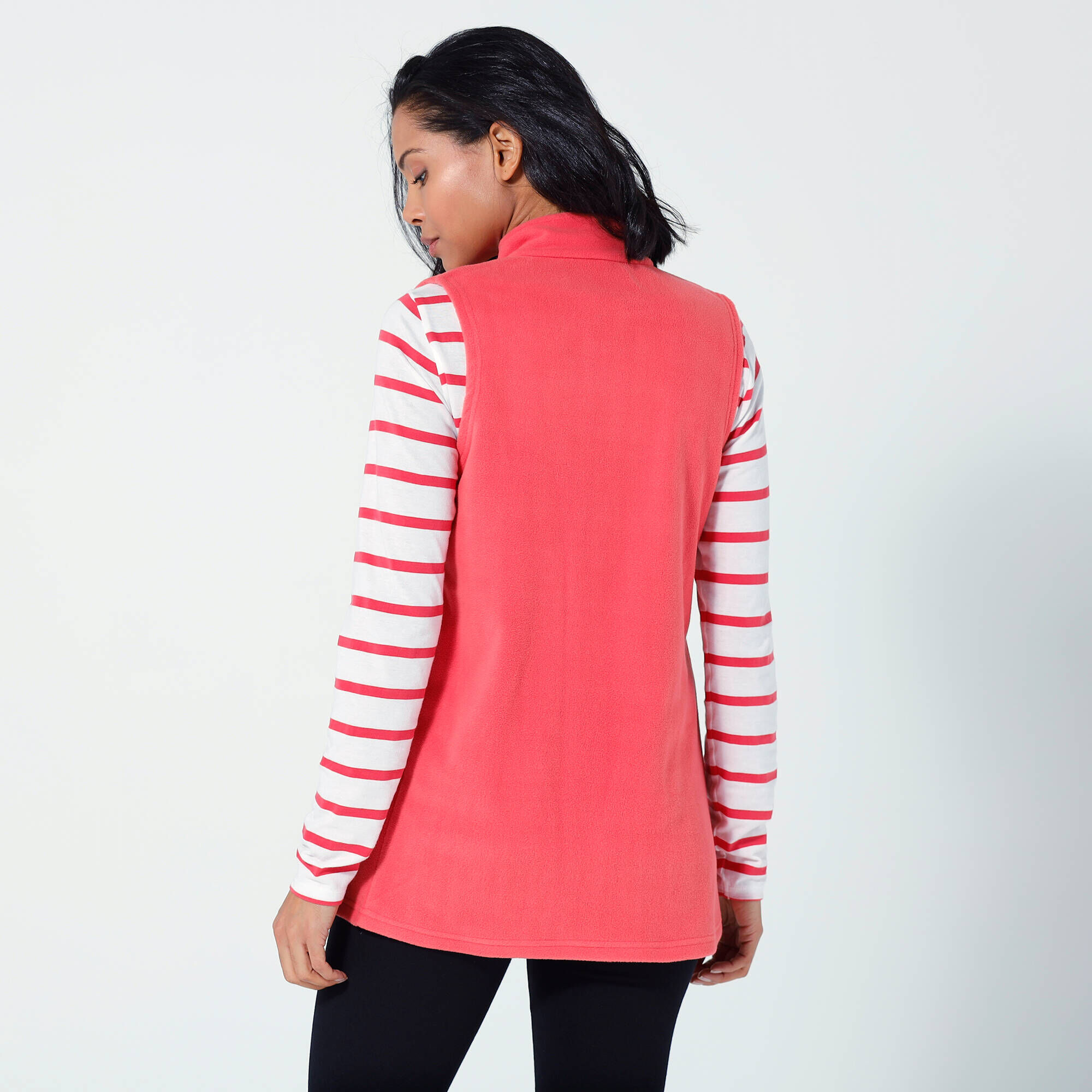 Veste Polaire Cintrée écrue Avec Paillettes Dorées - Taille S/M - Occasion Très Bon état - Idéale Pour Sortie Décontractée