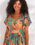 Robe volantée cache-coeur imprimée, crépon (curry / turquoise)