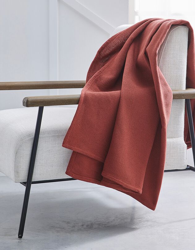 Jeté de canapé ou plaid uni nid d’abeille - coton (terracotta)