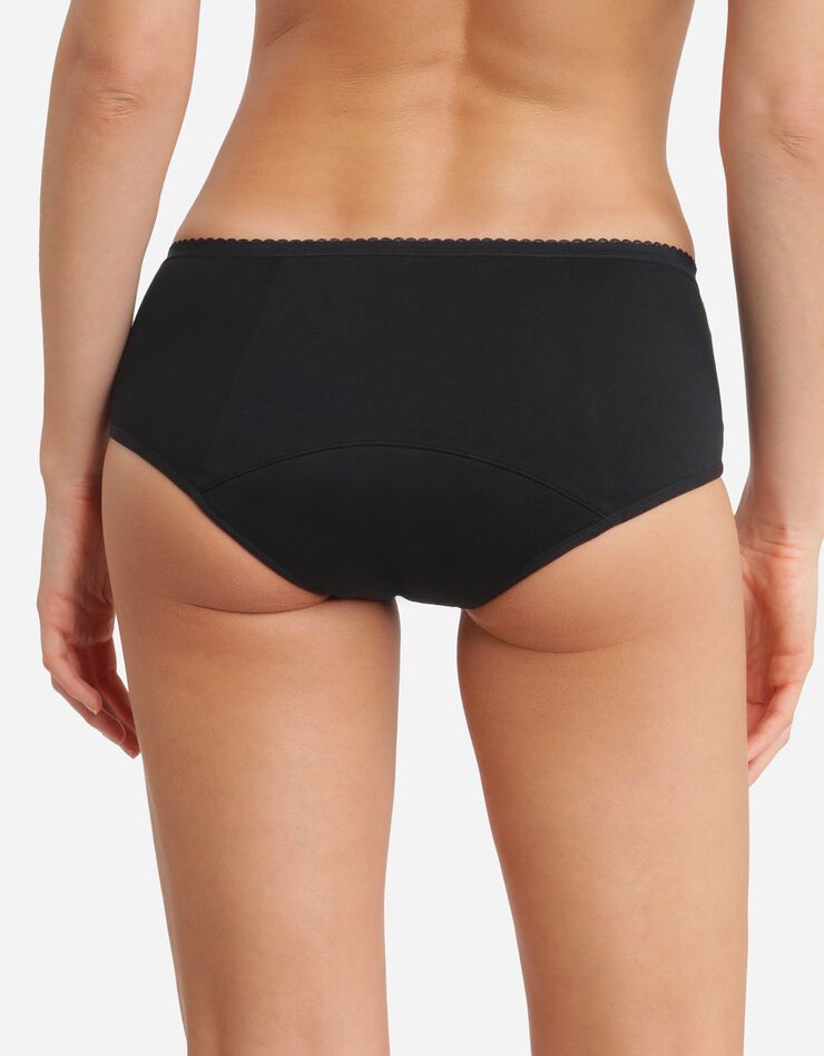Shorty menstruel lavable en coton bio(1) flux abondant Dim® Protect (noir) Shorty menstruel lavable en coton bio(1) flux abondant Dim® Protect (noir)