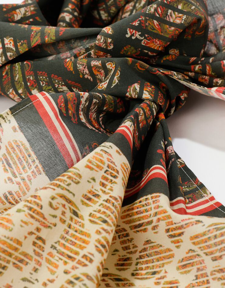 Foulard fabriqué en France imprimé graphique, 198 x 38 cm - coton (rose) Foulard fabriqué en France imprimé graphique, 198 x 38 cm - coton (rose)