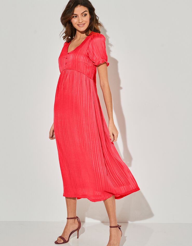 Robe longue unie, voile et fils et brillants (rouge) Robe longue unie, voile et fils et brillants (rouge)