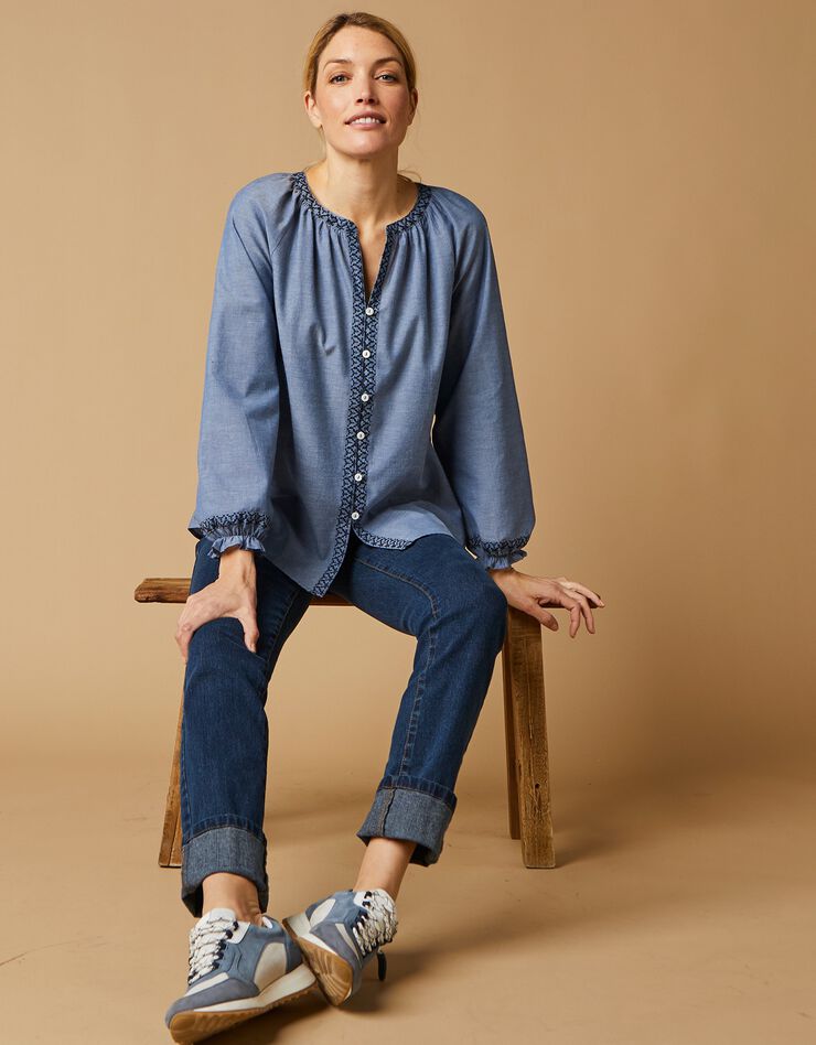 Blouse boutonnée brodée chambray (stone) Blouse boutonnée brodée chambray (stone)