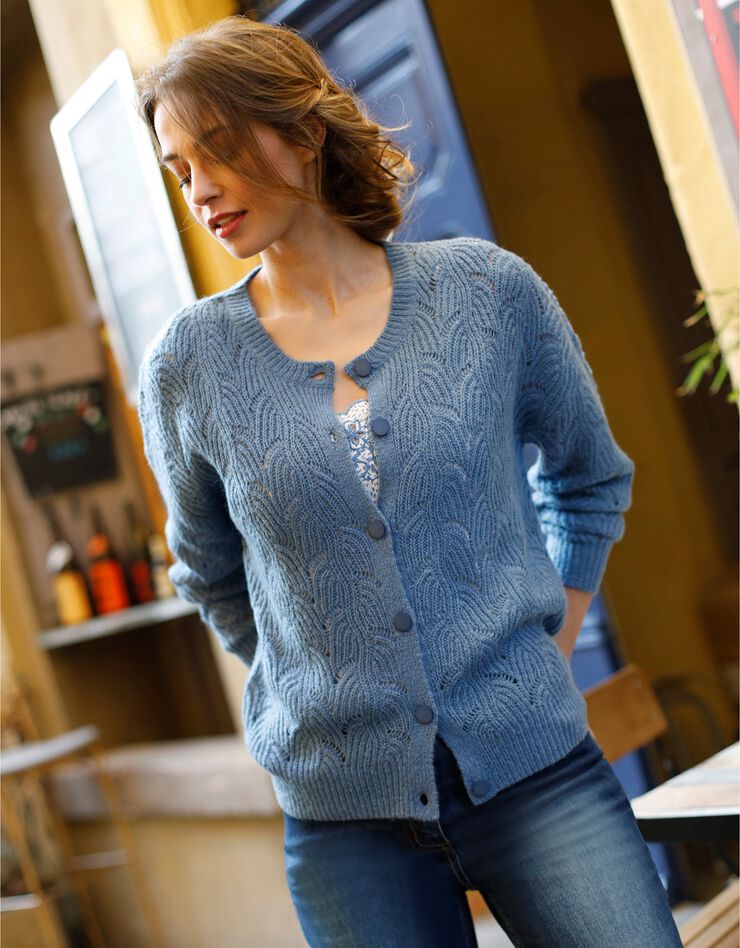 Gilet boutonné maille perlée ajourée (bleu jean) Gilet boutonné maille perlée ajourée (bleu jean)