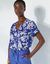 Blouse boutonnée en viscose imprimé fleuri, manches courtes (bleu dur / blanc)