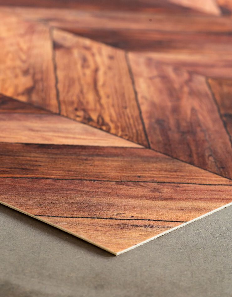 Tapis vinyle effet parquet chevrons (marron) Tapis vinyle effet parquet chevrons (marron)