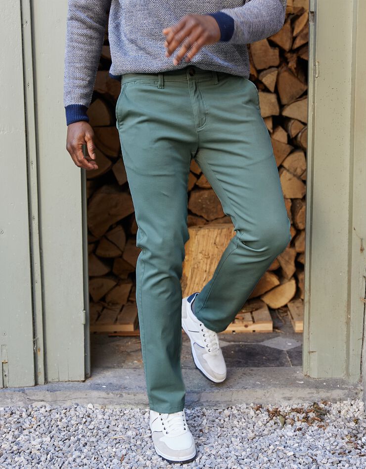 Pantalon chino toile gabardine (vert grisé) Pantalon chino toile gabardine (vert grisé)