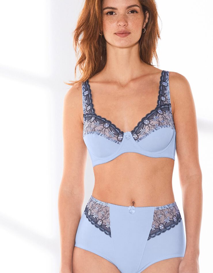 Gainette microfibre tulle brodé Caminata (bleuet) Gainette microfibre tulle brodé Caminata (bleuet)