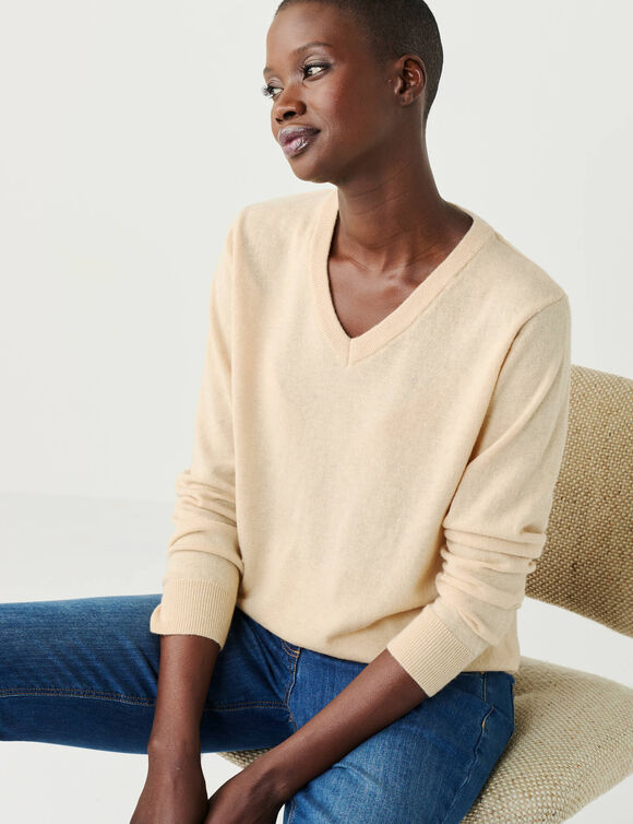 Pull col V, laine d'agneau (beige)