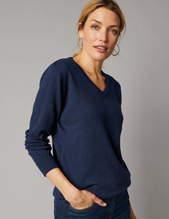 Pull col V, laine d'agneau (marine)