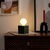 Lampe LED à poser, en céramique (vert foncé)