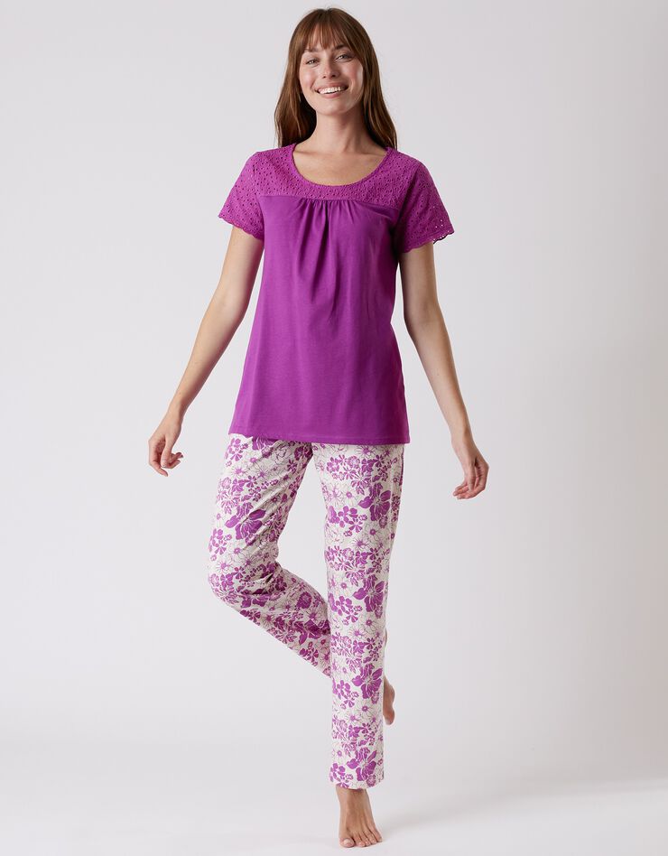 Pyjama imprimé avec broderie anglaise - manches courtes (violine) Pyjama imprimé avec broderie anglaise - manches courtes (violine)