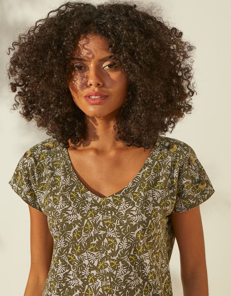 Tee-shirt imprimé col V, manches courtes et boutons sur épaules (bronze) Tee-shirt imprimé col V, manches courtes et boutons sur épaules (bronze)