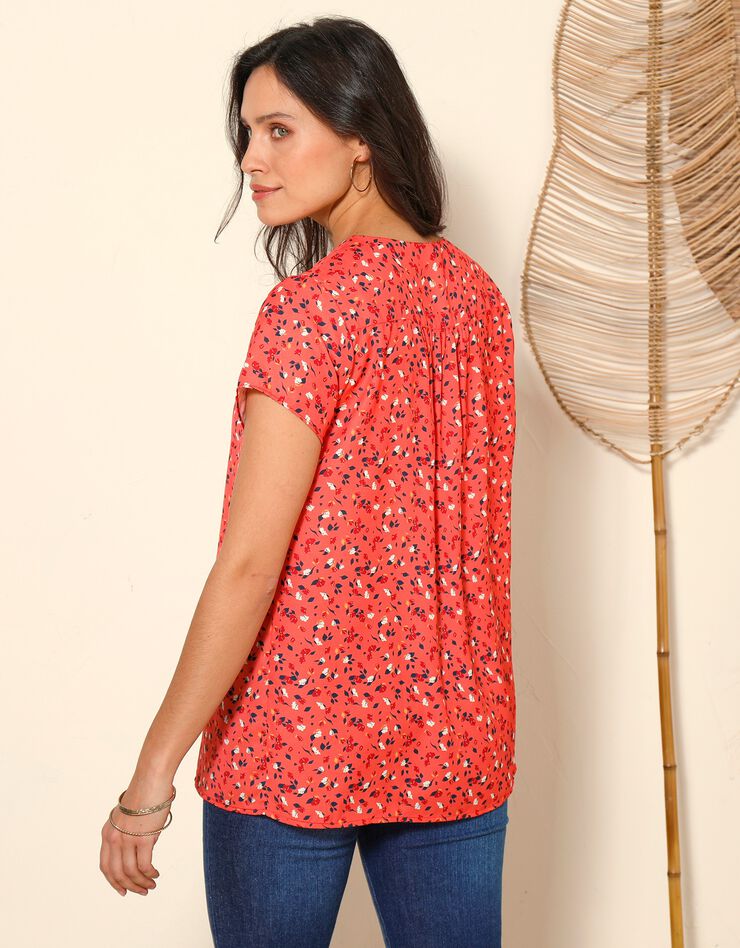 Blouse V manches courtes, crêpe imprimé feuilles (corail / marine) Blouse V manches courtes, crêpe imprimé feuilles (corail / marine)