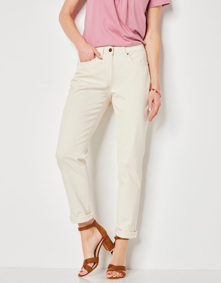 Pantalon stretch coupe mom, twill stretch (écru) Pantalon stretch coupe mom, twill stretch (écru)