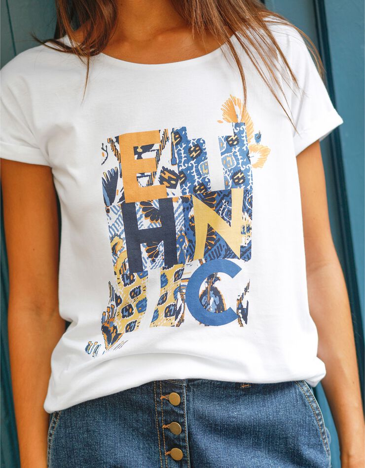 Tee-shirt col rond imprimé placé (blanc / bleu)