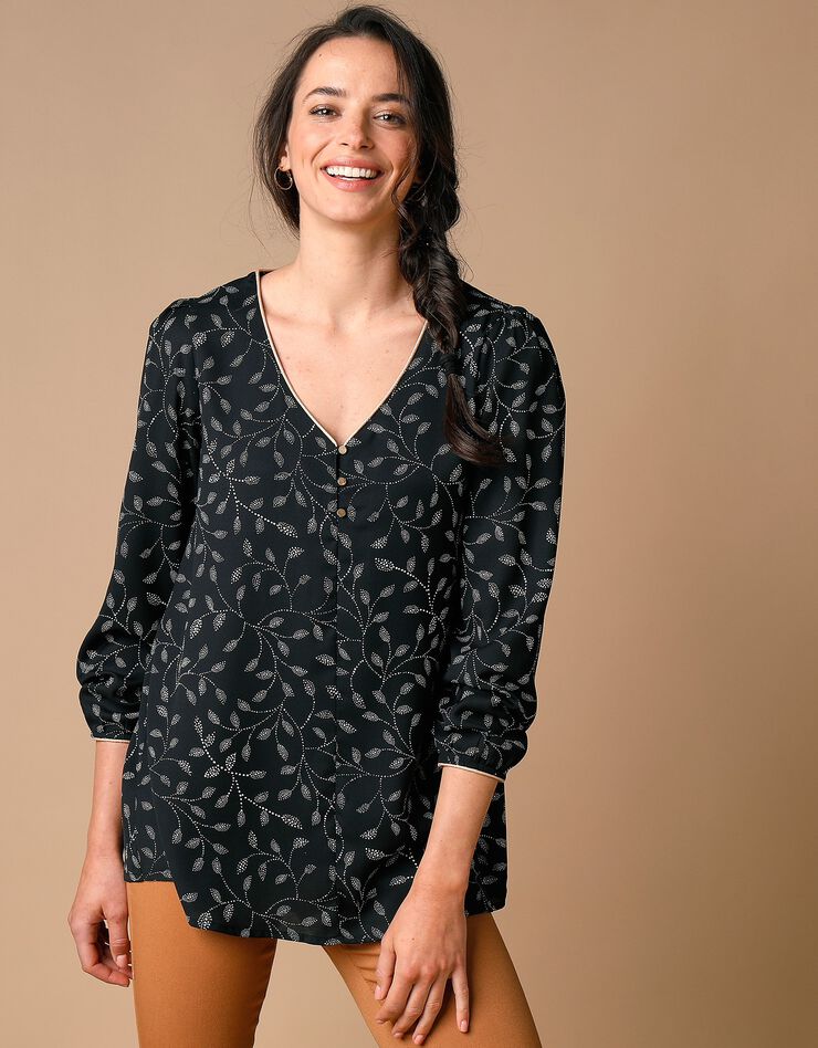 Blouse évasée détails dorés imprimé bicolore, crêpe (noir / blanc) Blouse évasée détails dorés imprimé bicolore, crêpe (noir / blanc)