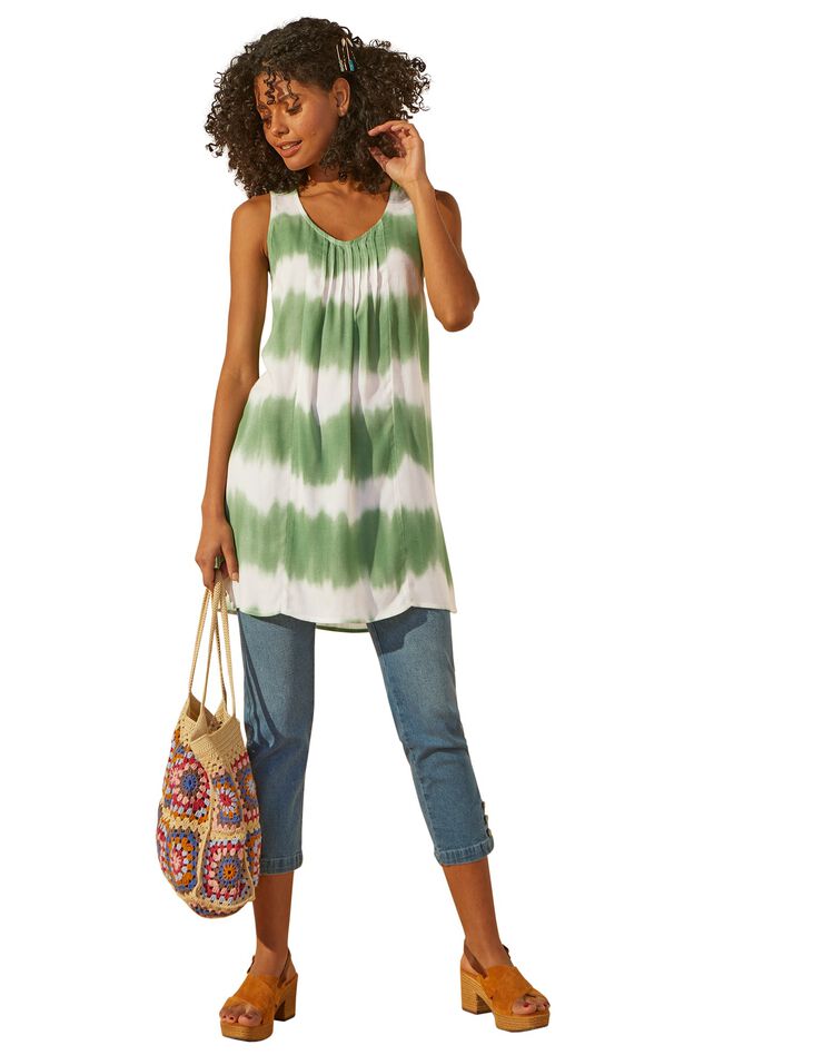 Tunique imprimée tie and dye (vert grisé) Tunique imprimée tie and dye (vert grisé)
