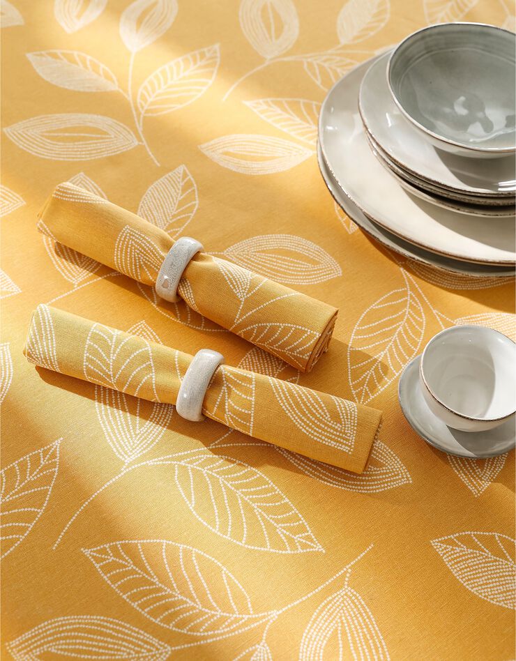 Nappe anti-taches bicolore imprimée feuilles (curry) Nappe anti-taches bicolore imprimée feuilles (curry)