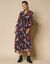Robe longue taille smockée, voile imprimé (noir / multicolore)